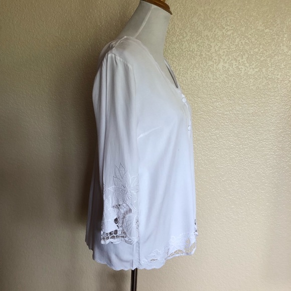 Soft Surroundings Half Moon Bay Embroidered Button Down Shirt Top S - Picture 4 of 8